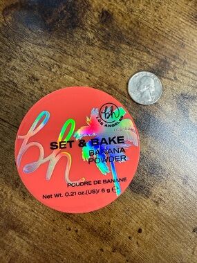 BH Cosmetics Set & Bake Banana Powder